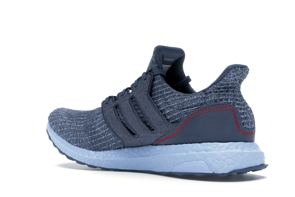 Vue 23 de adidas Ultra Boost Tech Ink Glow Blue