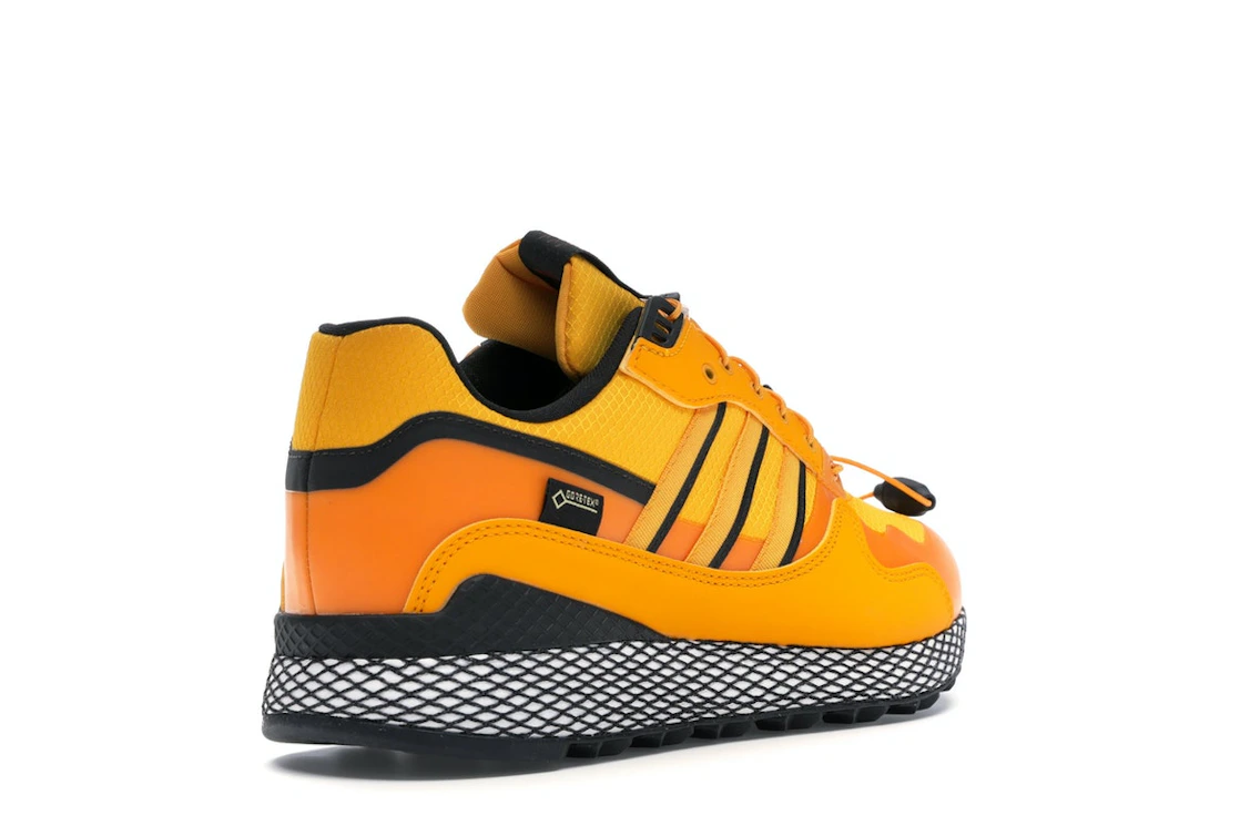 Vue 32 de adidas Ultra Tech GTX Livestock