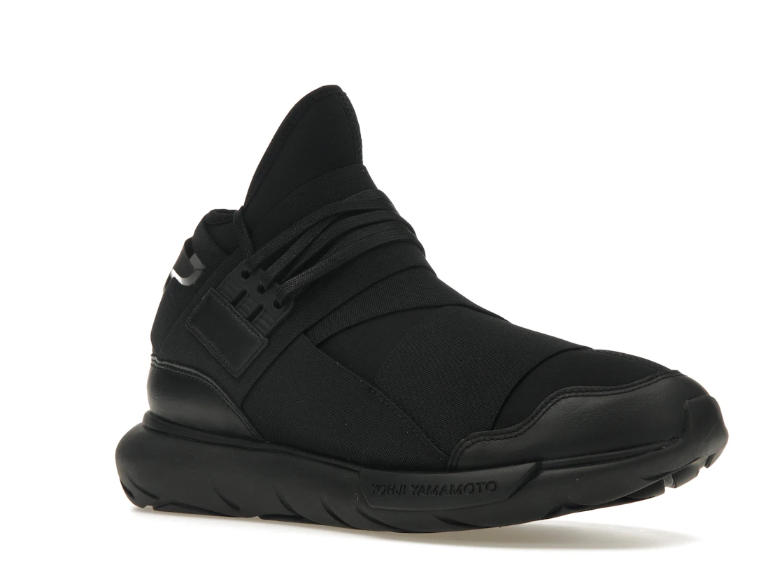 Vue 5 de adidas Y-3 Qasa Triple Black
