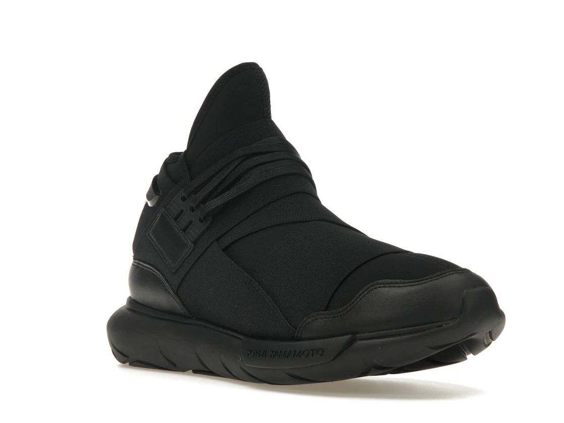 Vue 6 de adidas Y-3 Qasa Triple Black