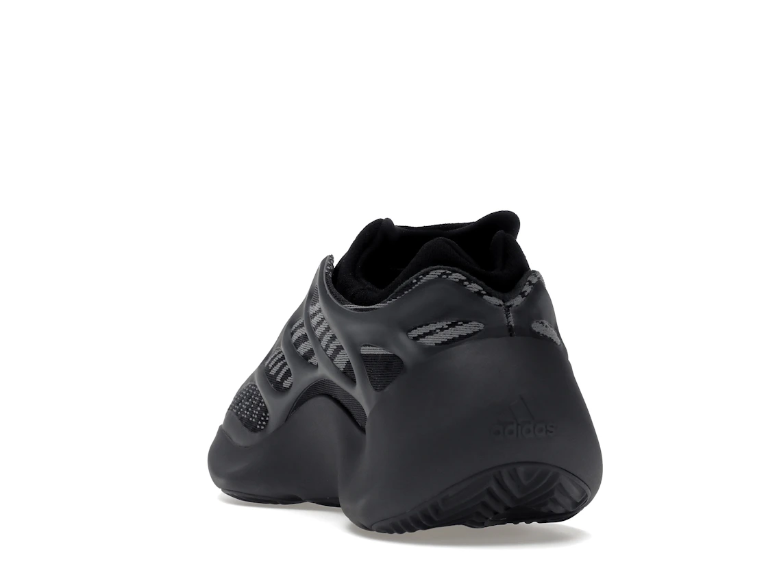 Vue 26 de adidas Yeezy 700 V3 Dark Glow