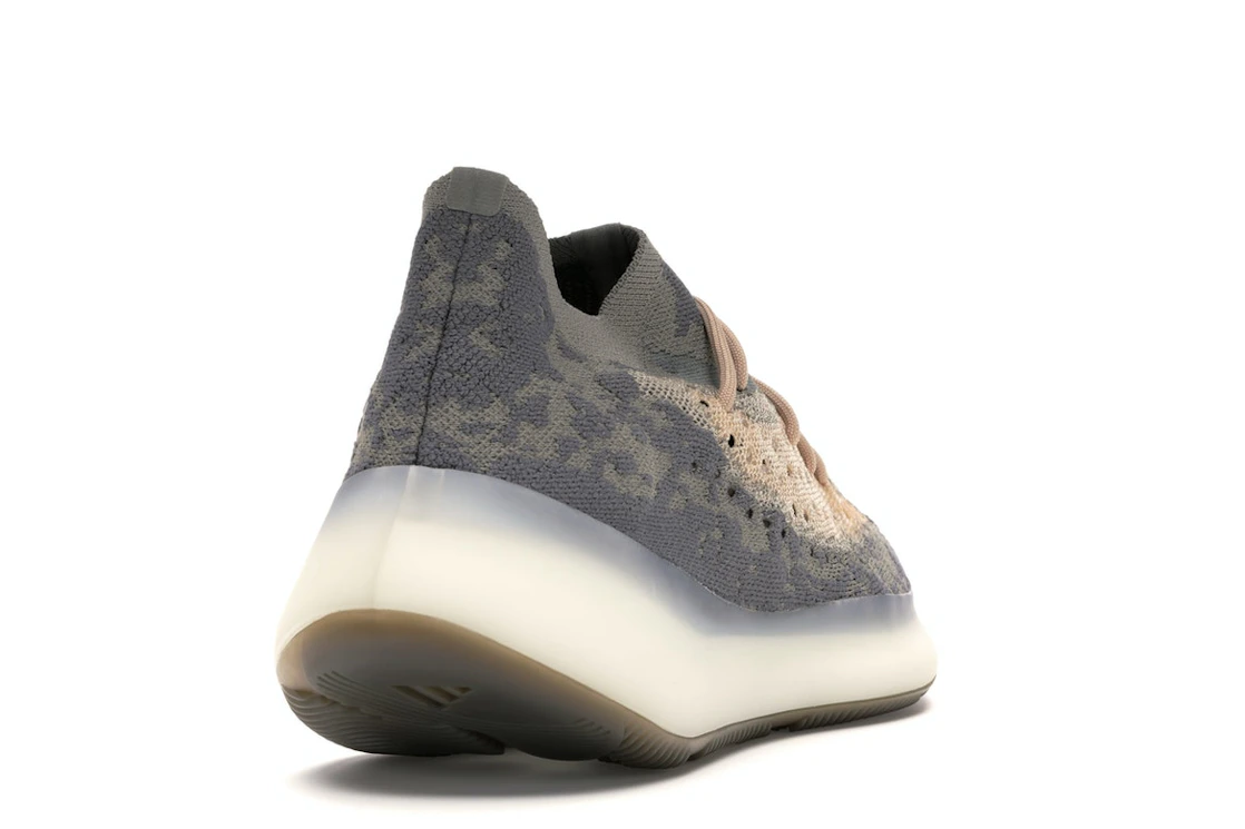 Vue 30 de adidas Yeezy Boost 380 Mist Reflective