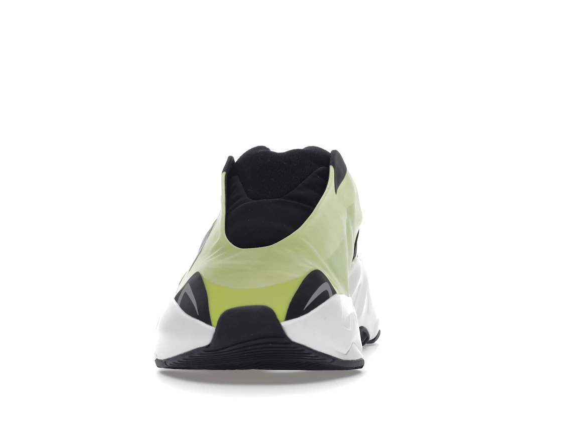 Vue 11 de adidas Yeezy Boost 700 MNVN Laceless Phosphor