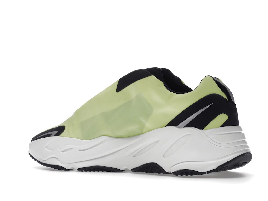 Vue 22 de adidas Yeezy Boost 700 MNVN Laceless Phosphor
