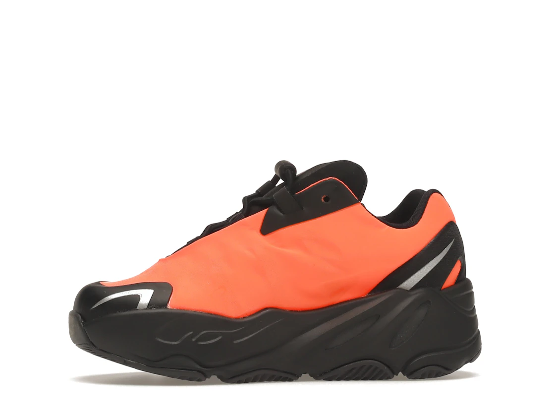 Vue 18 de adidas Yeezy Boost 700 MNVN Orange (Infants)