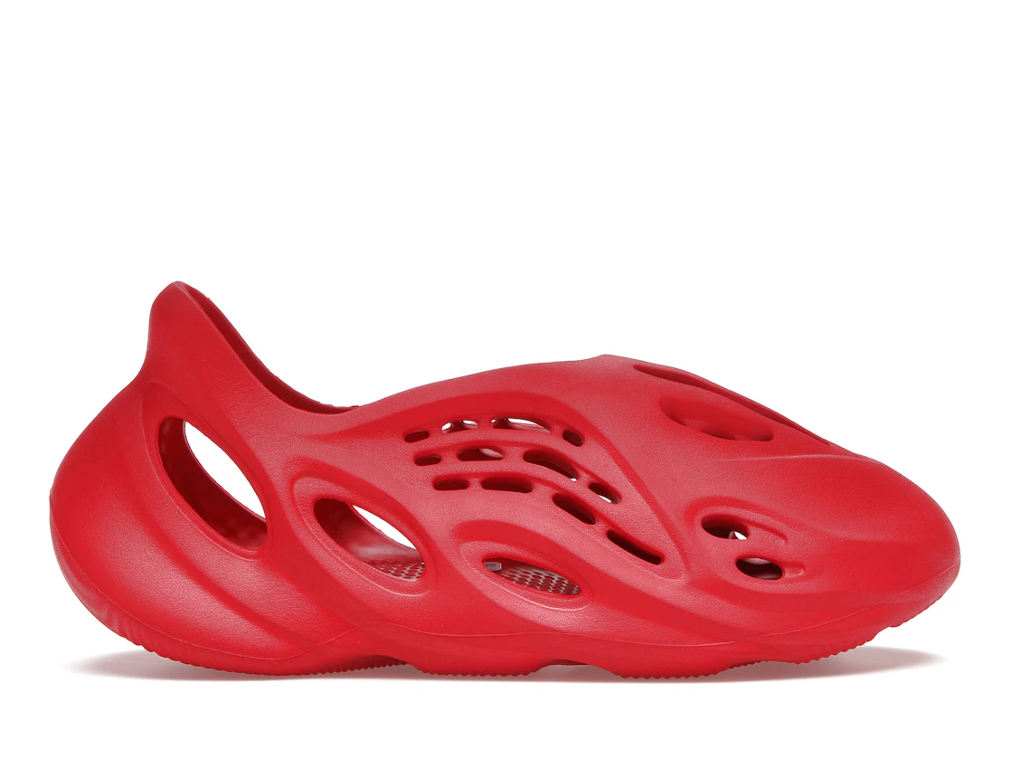 Vue 1 de adidas Yeezy Foam RNNR Vermillion