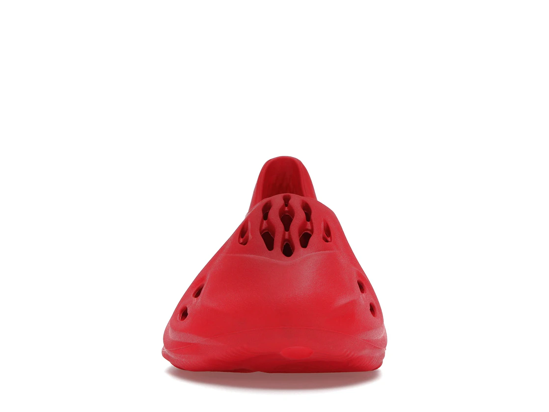 Vue 10 de adidas Yeezy Foam RNNR Vermillion