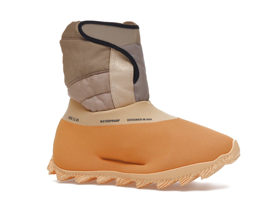 Vue 3 de adidas Yeezy Knit RNR Boot Sulfur
