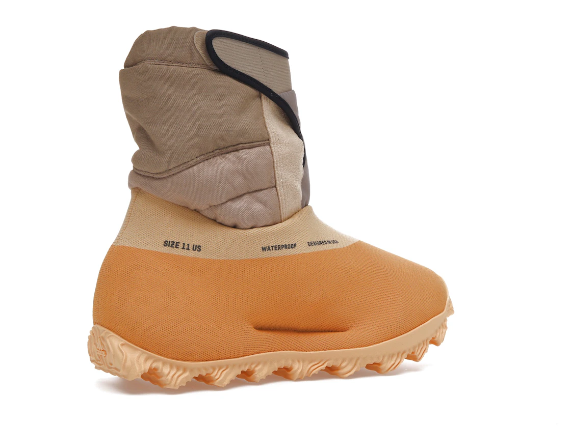 Vue 34 de adidas Yeezy Knit RNR Boot Sulfur