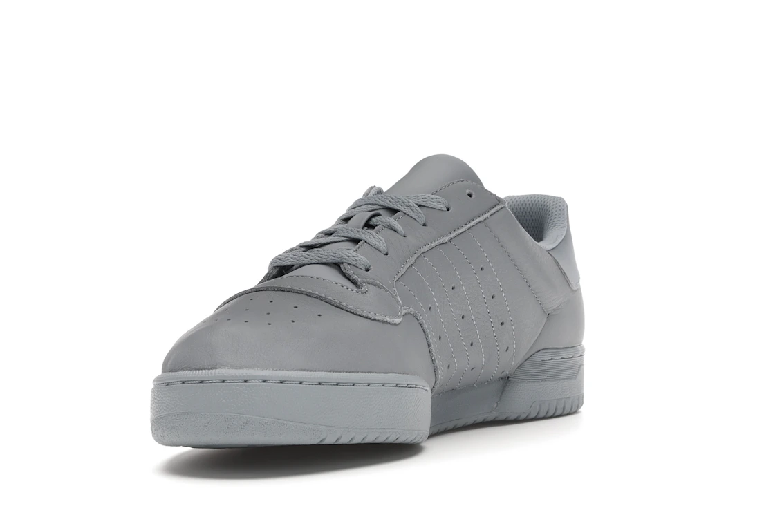 Vue 13 de adidas Yeezy Powerphase Calabasas Grey