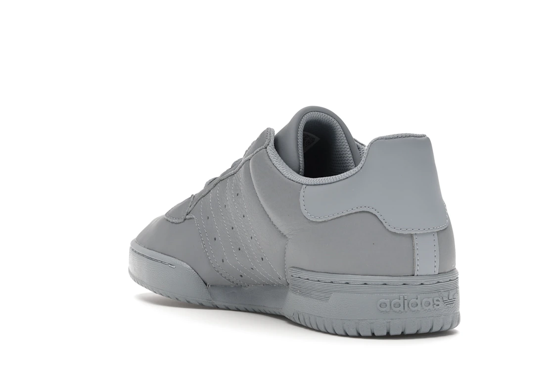 Vue 25 de adidas Yeezy Powerphase Calabasas Grey