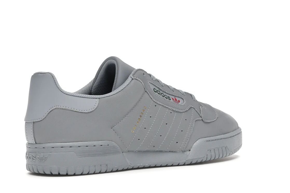 Vue 33 de adidas Yeezy Powerphase Calabasas Grey