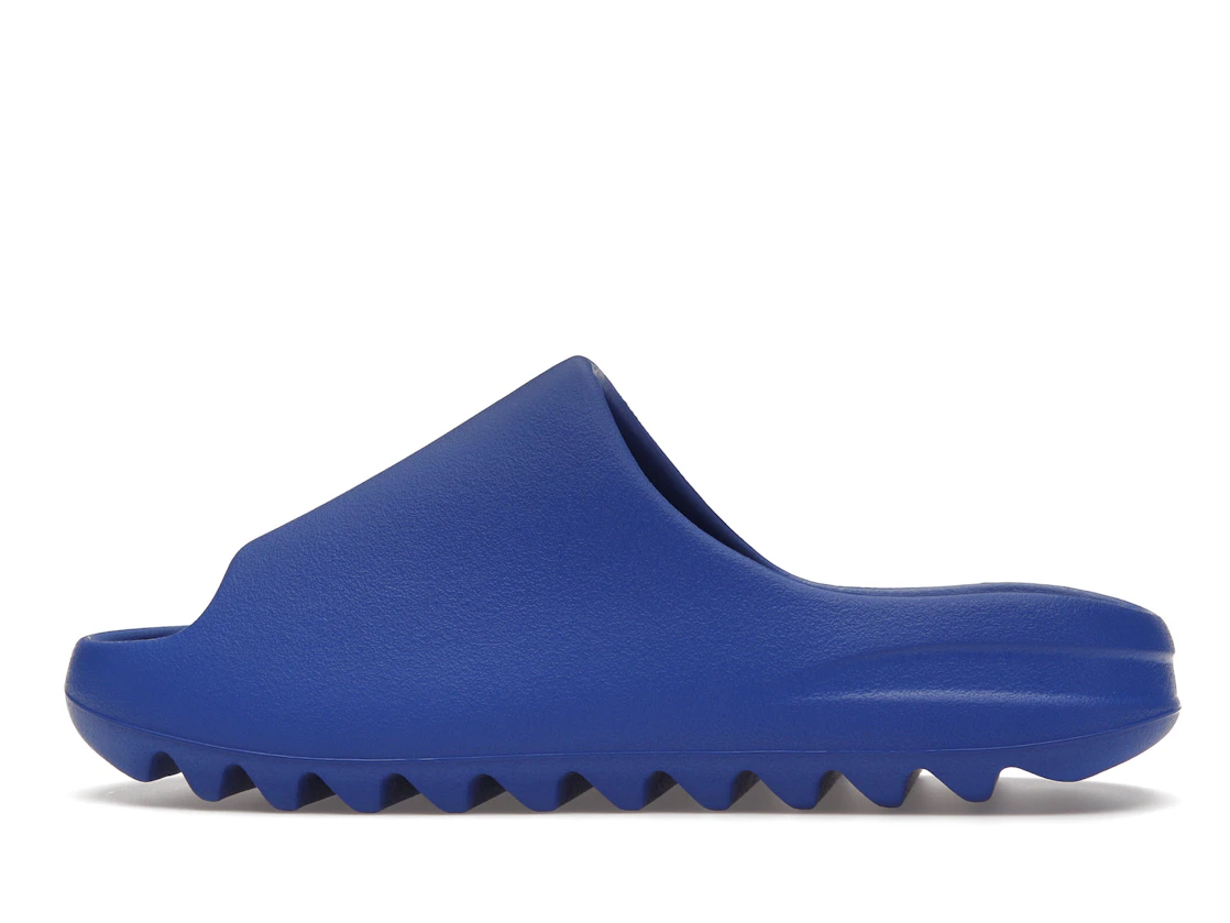Vue 20 de adidas Yeezy Slide Azure
