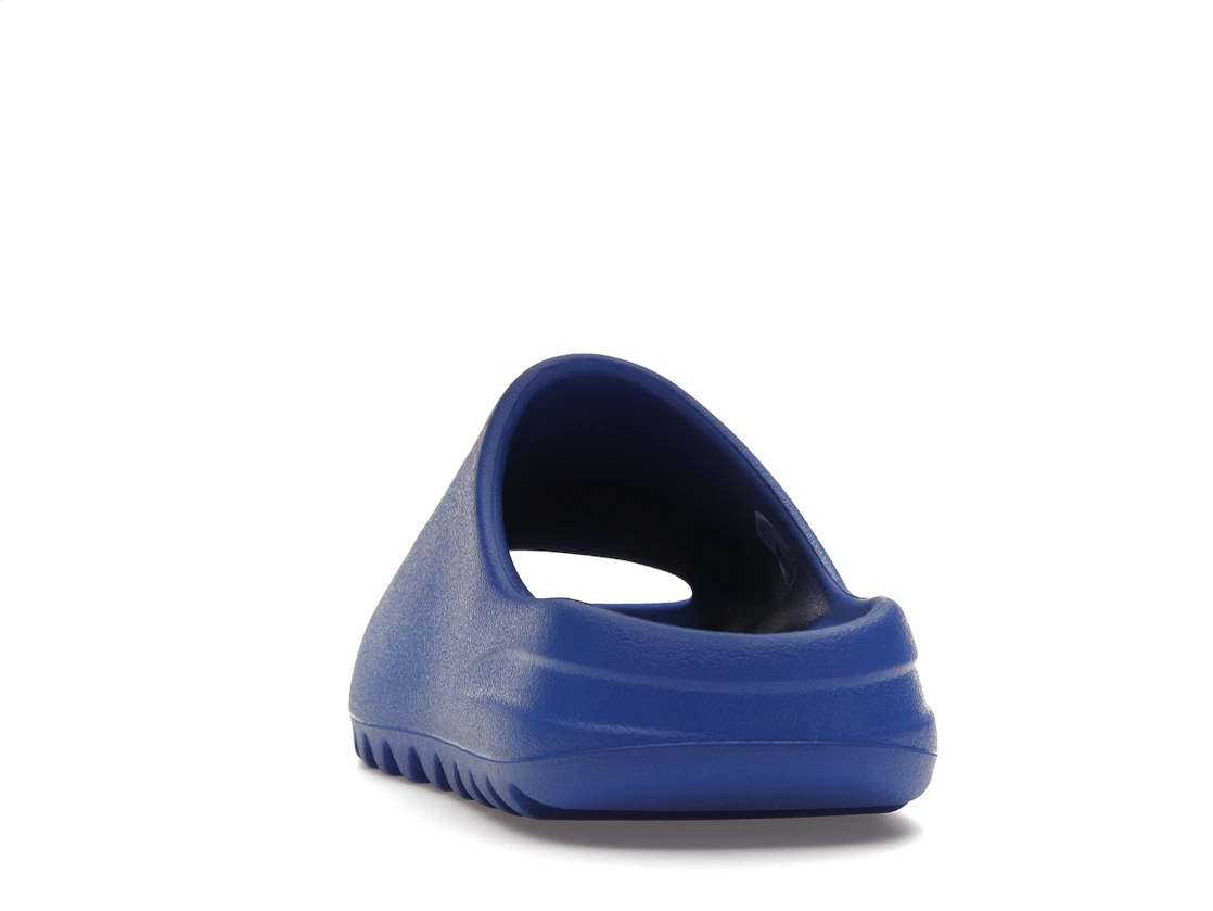 Vue 27 de adidas Yeezy Slide Azure