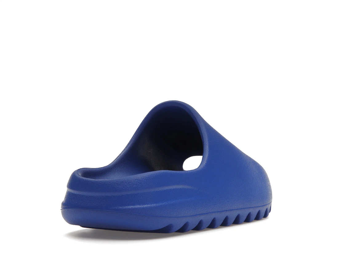 Vue 31 de adidas Yeezy Slide Azure