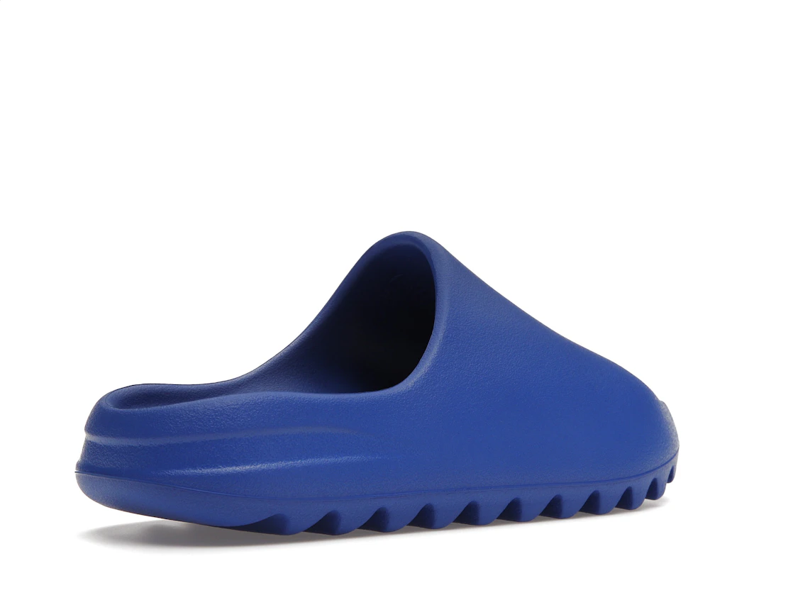 Vue 33 de adidas Yeezy Slide Azure