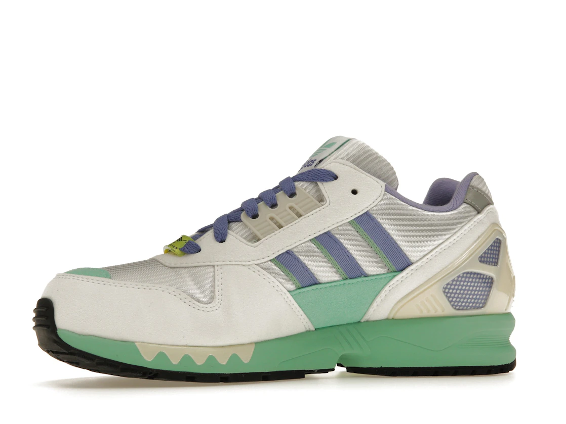 Vue 17 de adidas ZX 7000 30 Years of Torsion