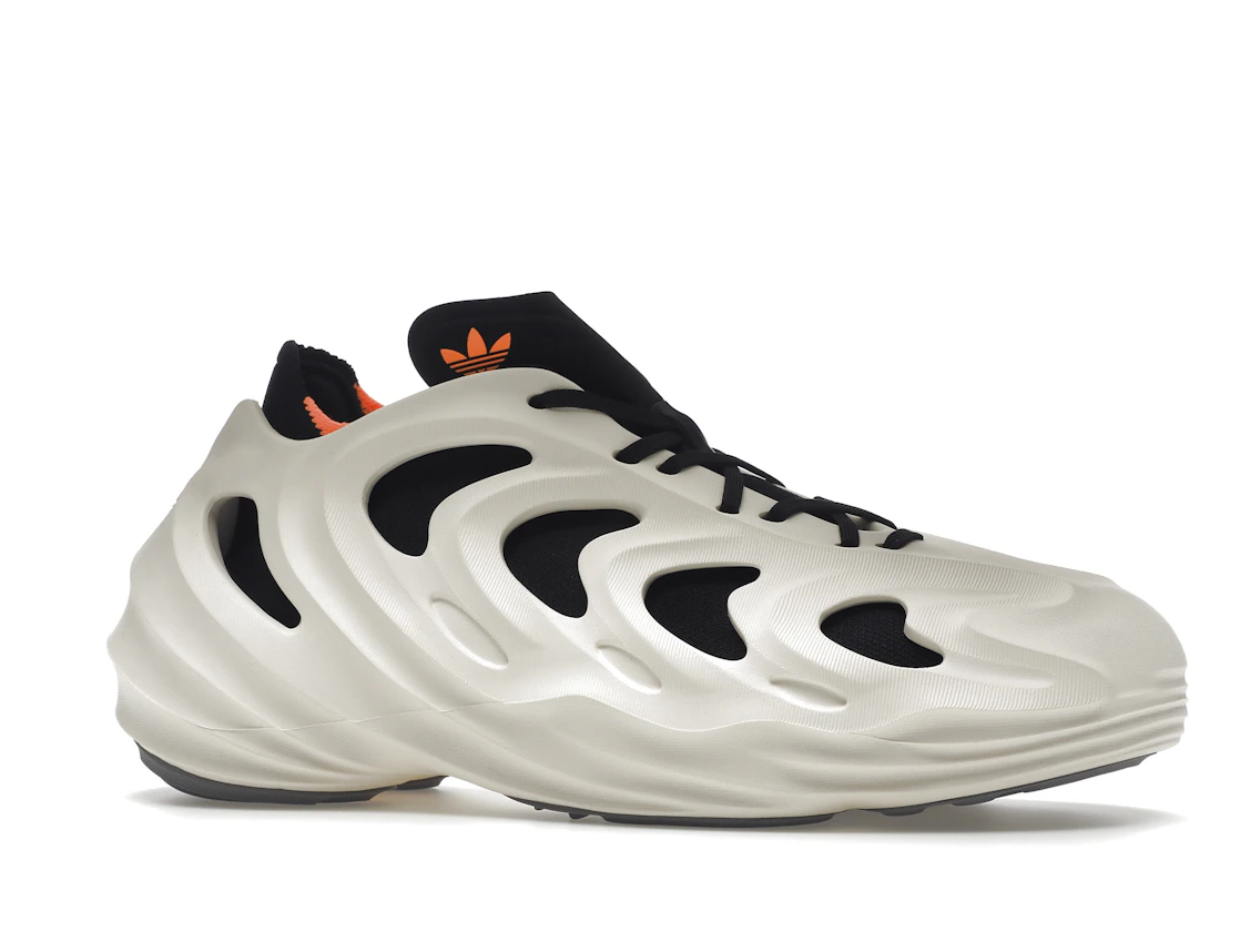 Vue 3 de adidas adiFOM Q Wonder White Core Black
