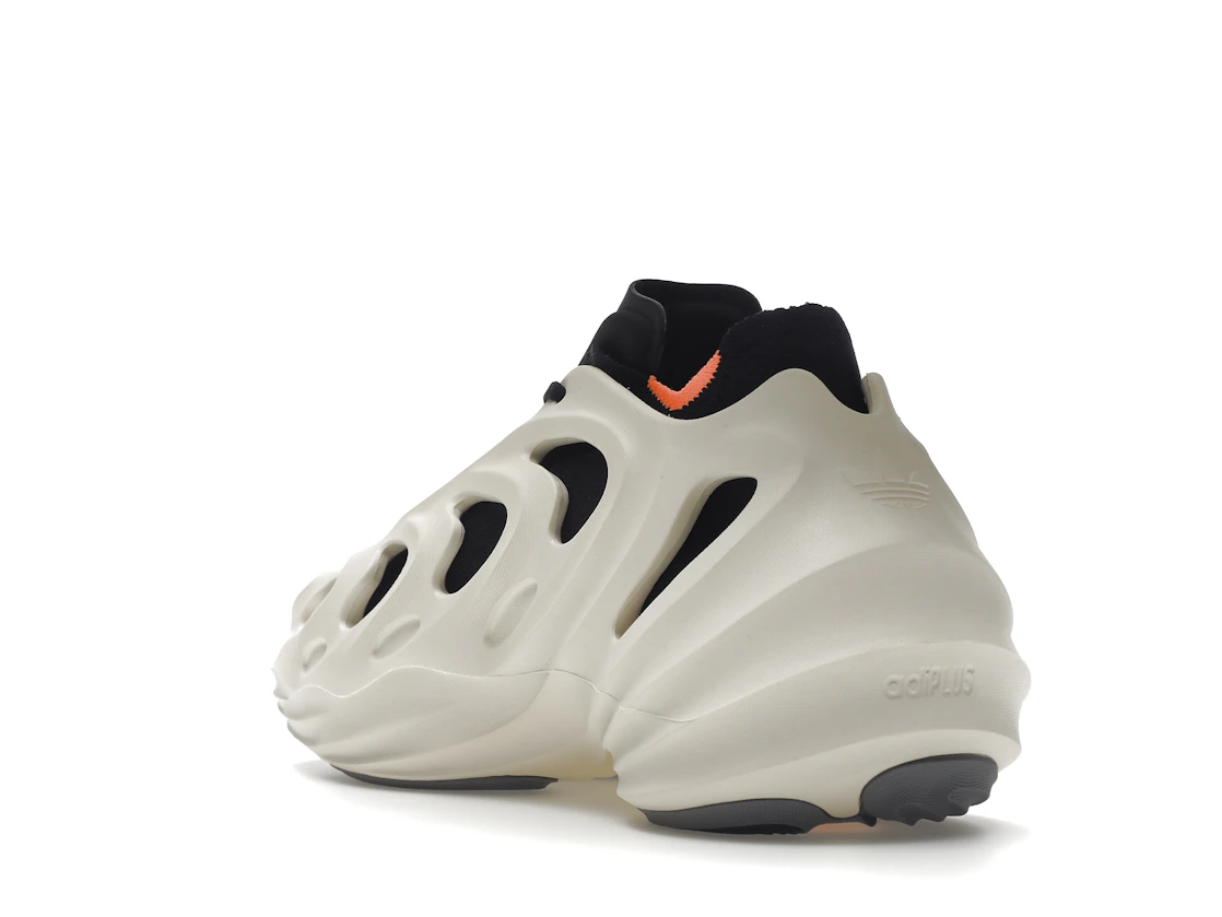 Vue 25 de adidas adiFOM Q Wonder White Core Black