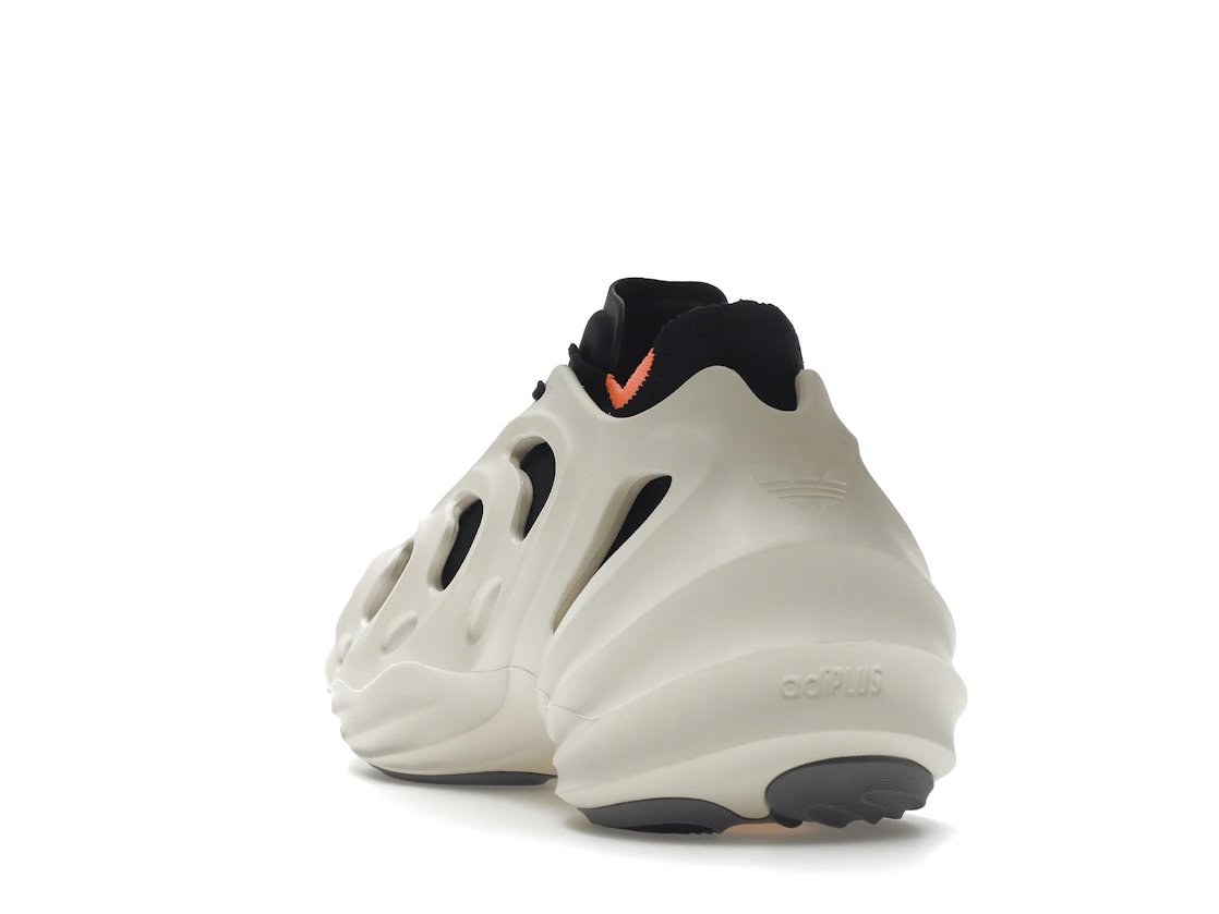 Vue 26 de adidas adiFOM Q Wonder White Core Black