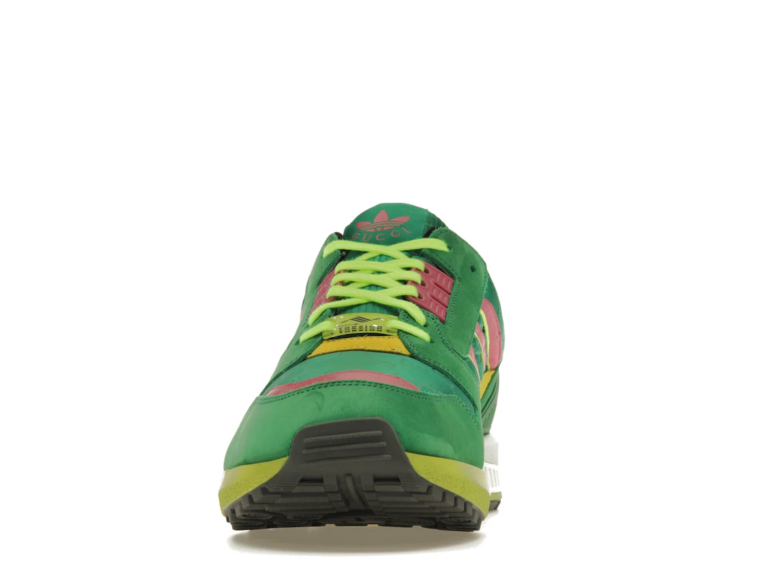 Vue 11 de adidas x Gucci ZX 8000 Green GG Monogram