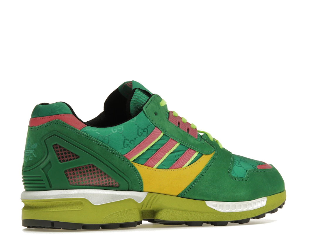 Vue 34 de adidas x Gucci ZX 8000 Green GG Monogram